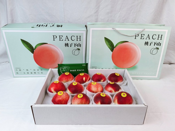 龍泉驿水(shuǐ)蜜桃12枚裝禮盒